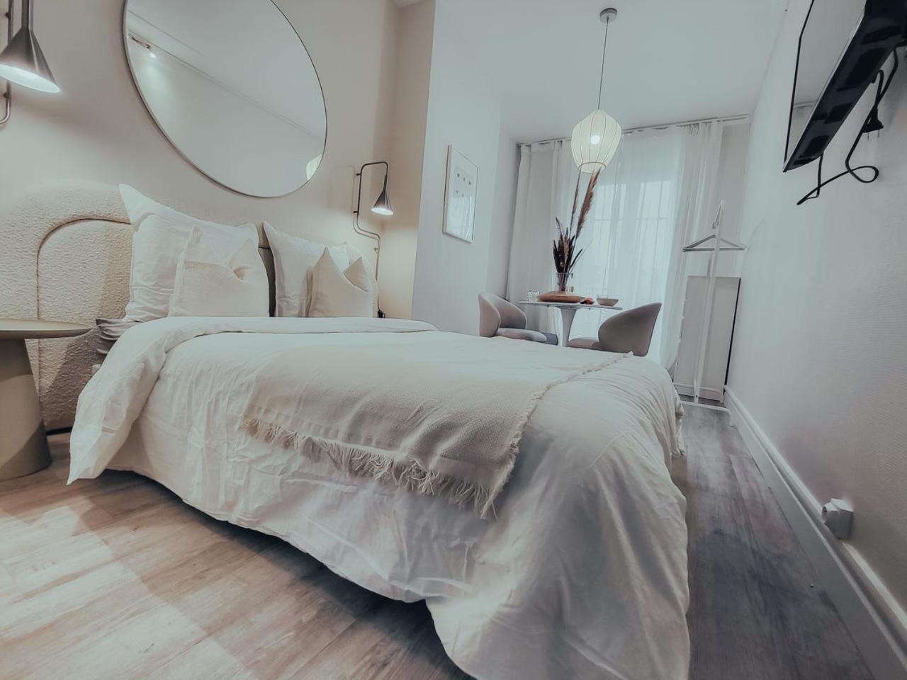 Suite Onega Lyon Exterior foto